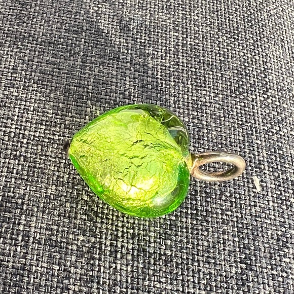Vintage Y2K Murano Heart Glass & Sterling Silver Lime Green Necklace Pendant - Picture 7 of 17
